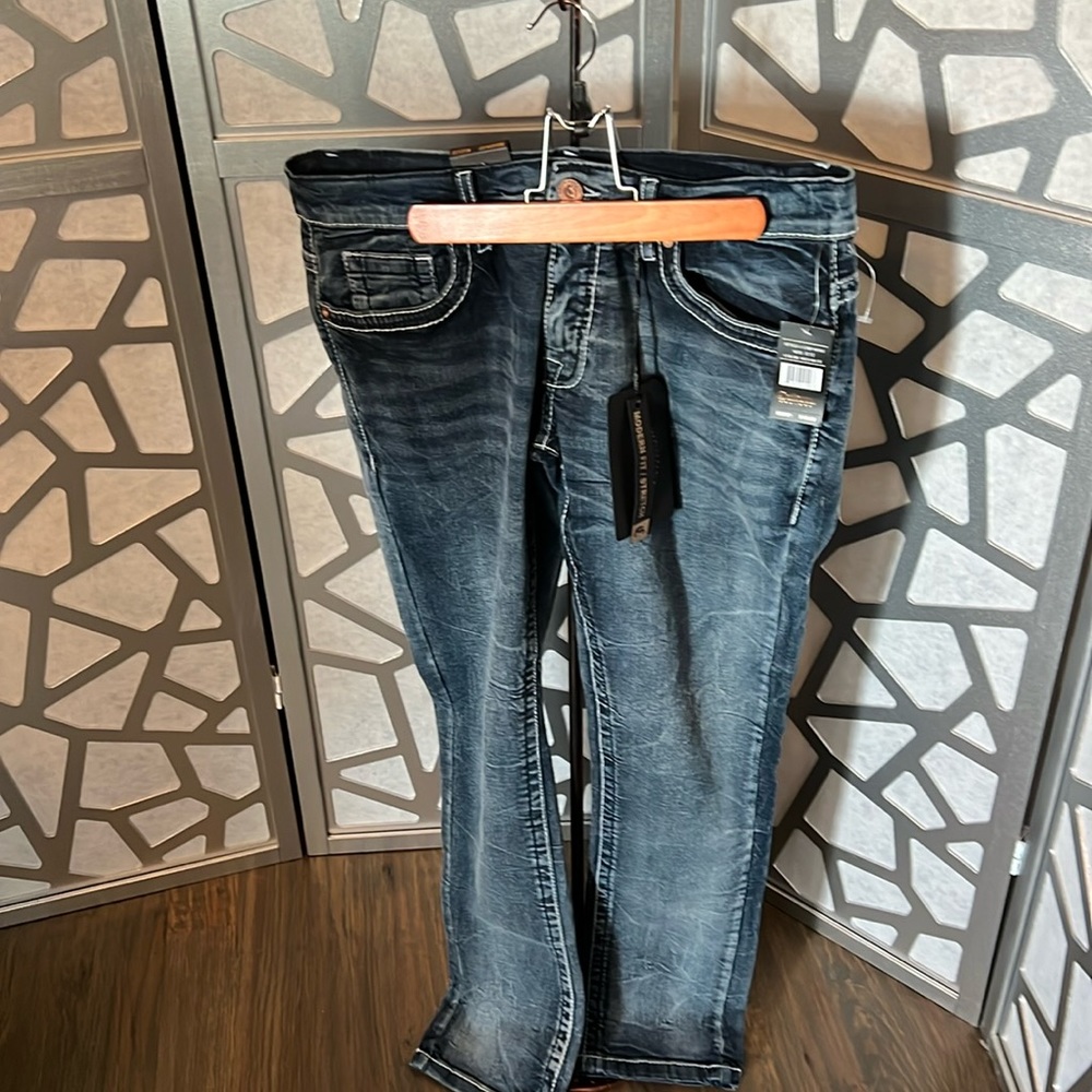 Cultura modern Fit!! stretch men’s jeans 32-32 brand new with tags